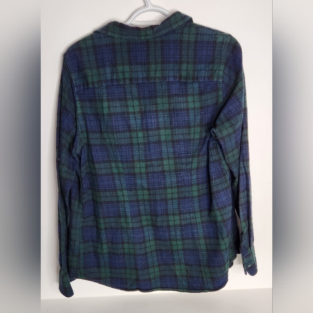 LL Bean scotch plaid flannel shirt Size Medium - Picture 4 of 8